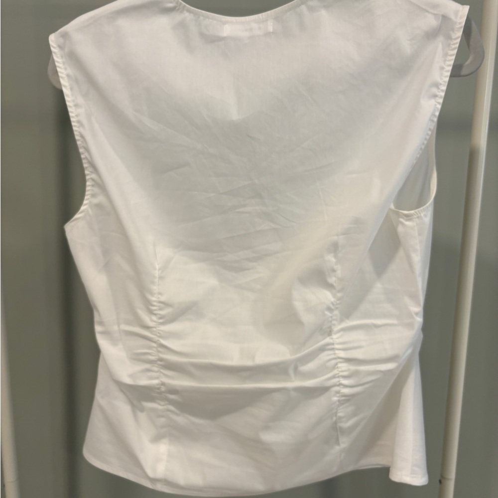 THACH Cape Cod - Mod Ref White Ruched Sleeveless Blouse NWT - Picture 3 of 5